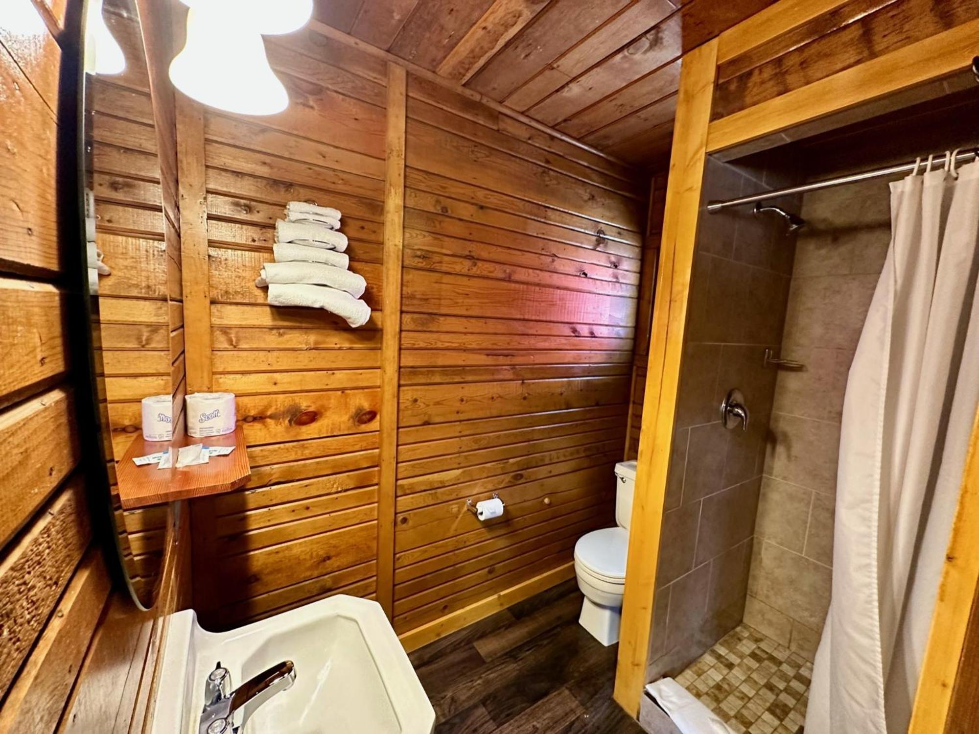 Yellowstone Cabins And Rv West Yellowstone Exteriér fotografie
